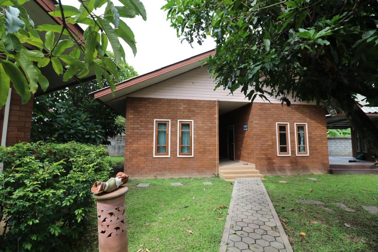 Gongkaew Huenkum Hotel Chiang Mai Zewnętrze zdjęcie